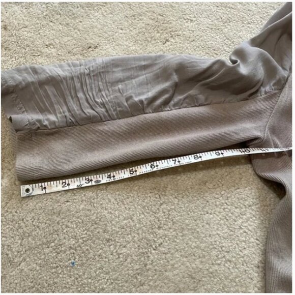 XCVI Boho Lagenlook Cowl Neck Zipper Ruched Sleeves Light Jacket Size Large - Picture 12 of 12